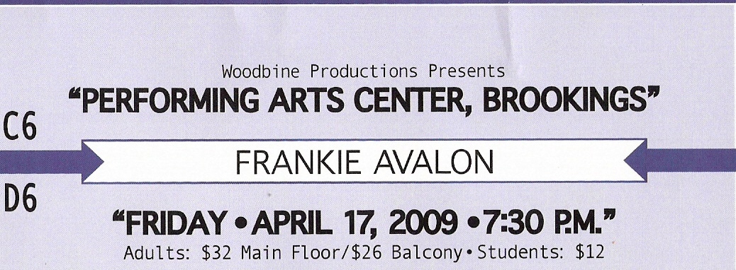 FrankieAvalon2009-04-17LarsonMemorialConcertHallBrookingsSD (2).jpg